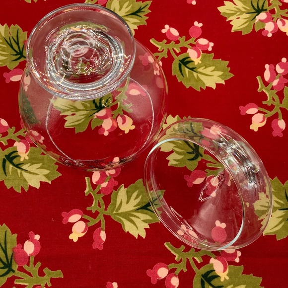 CHRISTMAS PLEASURES Glass Candy Jar. - Picture 4 of 6